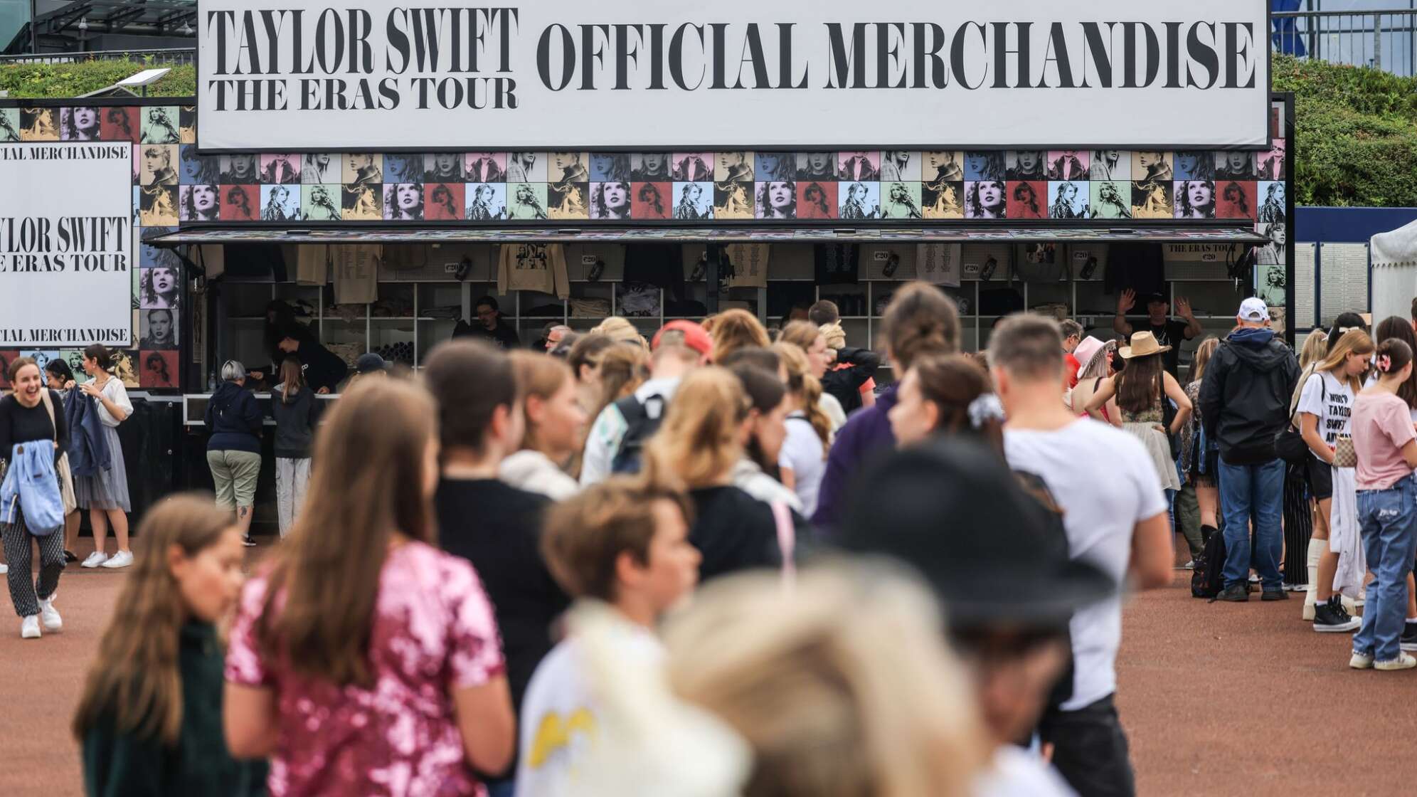 Merchandise Taylor Swift