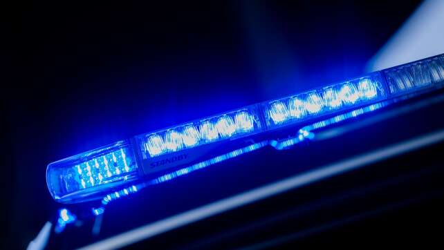 Unfall bei mutmaßlichem Fahranfänger-Rennen - drei Verletzte