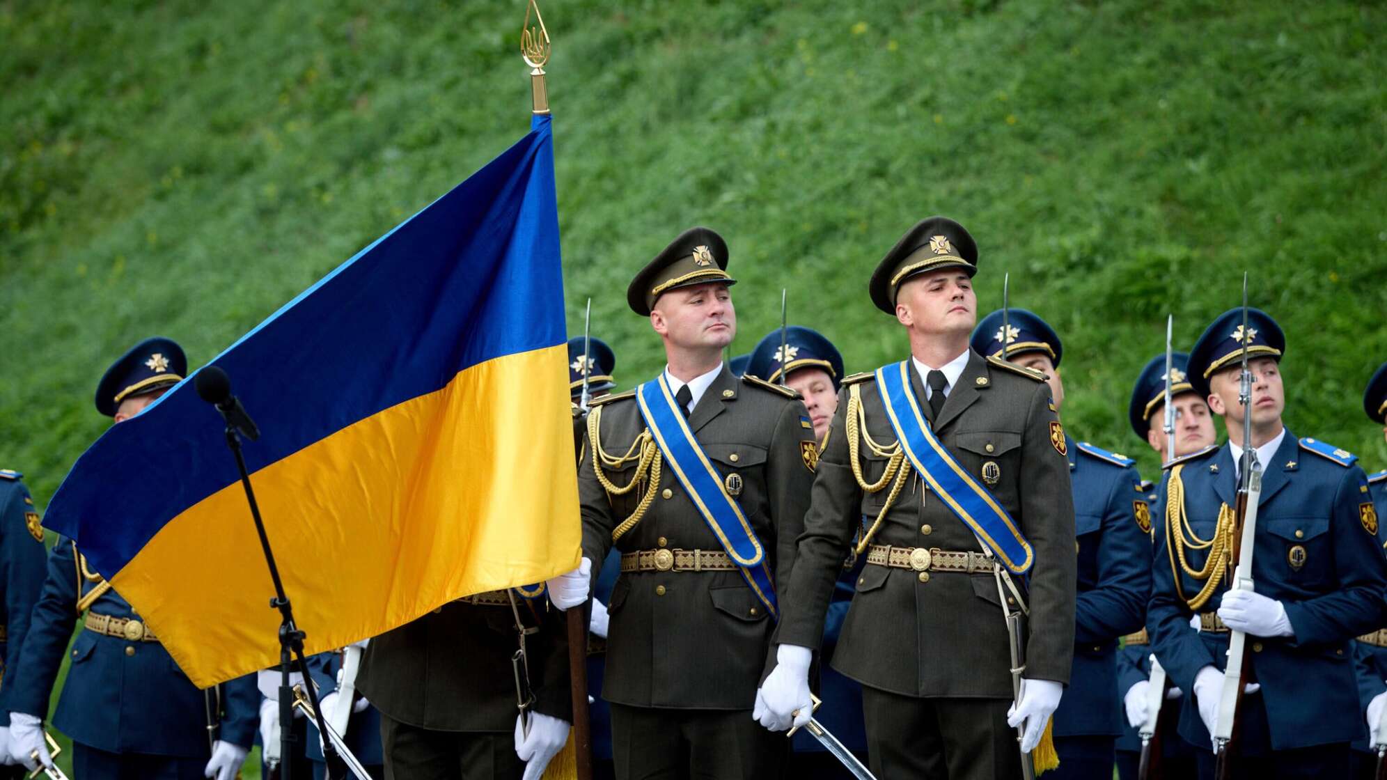 Ukraine begeht Tag der Nationalflagge