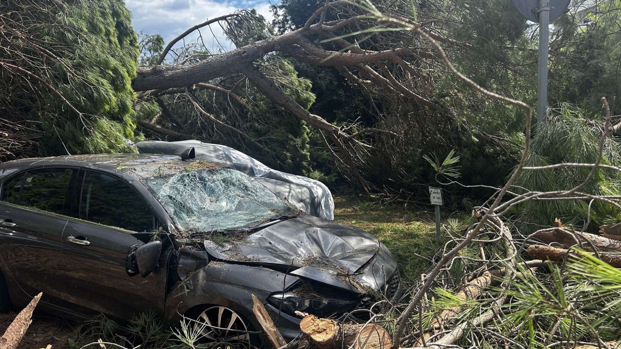 Unwetter an italienischer Adriaküste