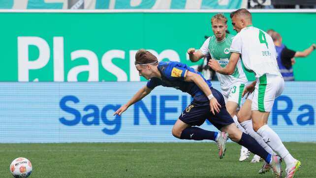 Kiel feiert in Fürth den ersten Saisonsieg