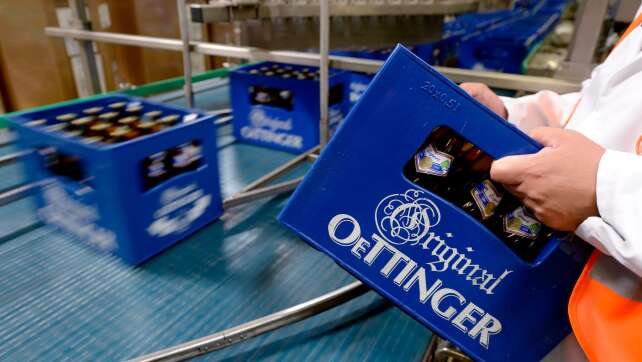 Warnstreik legt Bierproduktion der Brauerei Oettinger lahm