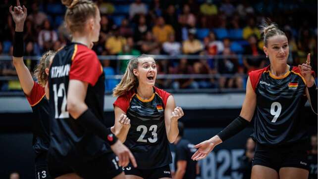 Volleyballerinnen im Achtelfinale - Gruppensieg soll her