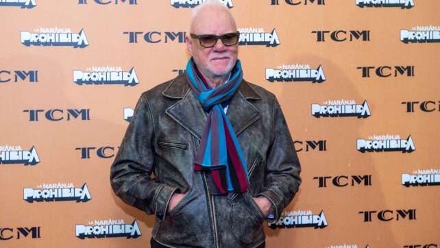 Malcolm McDowell ist sehr stolz auf seine Frau