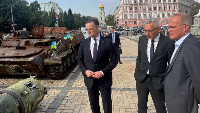 Koalition in Kiew: Spahn und Miersch besuchen Ukraine