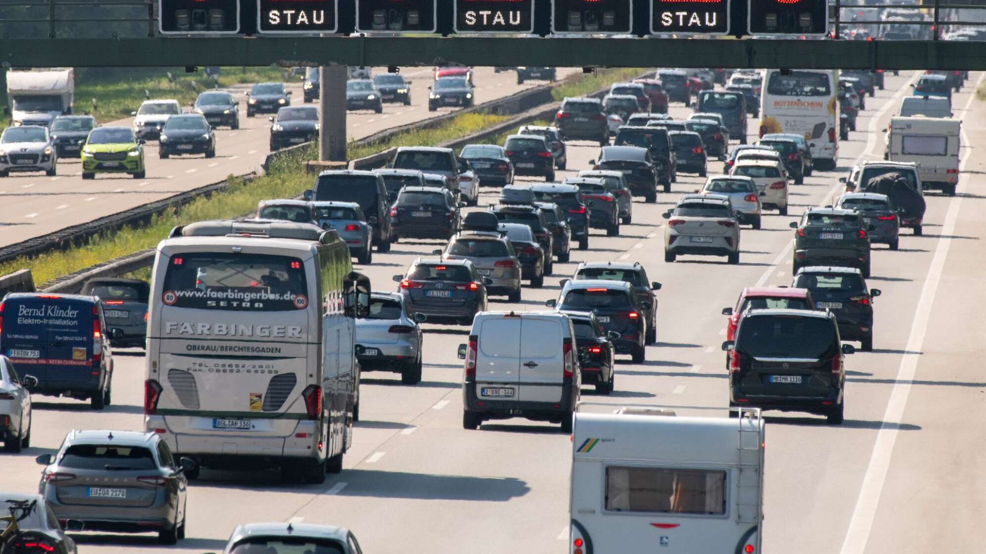 Reiseverkehr A8
