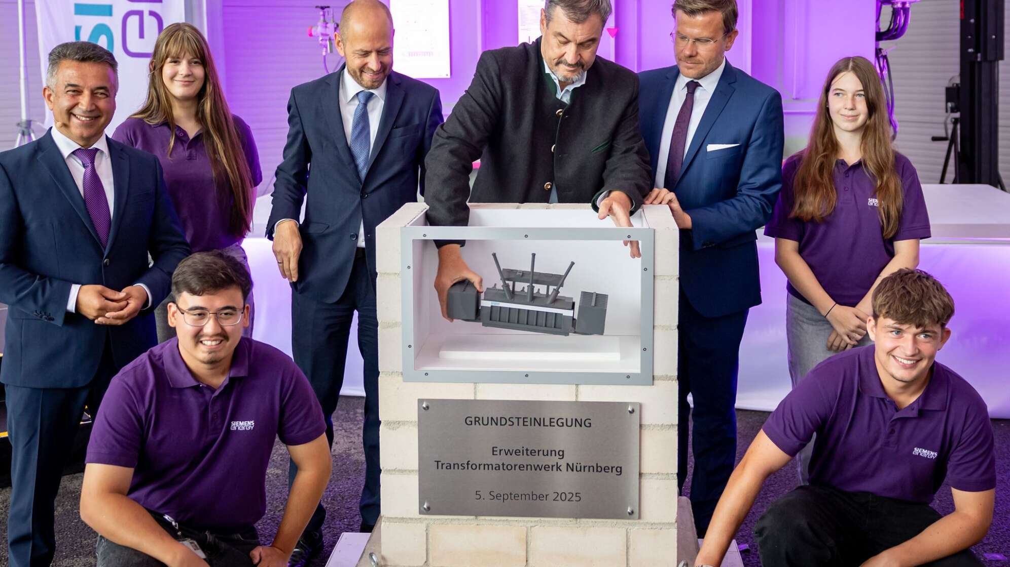 Grundsteinlegung Transformatorenwerk Siemens Energy