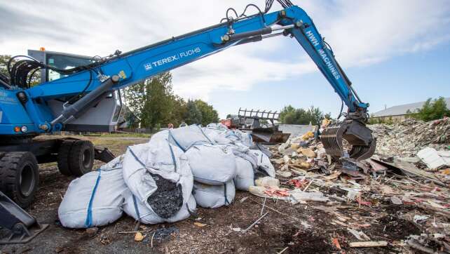 Rücktransport von Müll aus Tschechien nach Bayern läuft