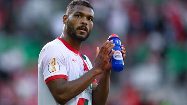FC Augsburg verleiht Stürmer Mounié in die Türkei