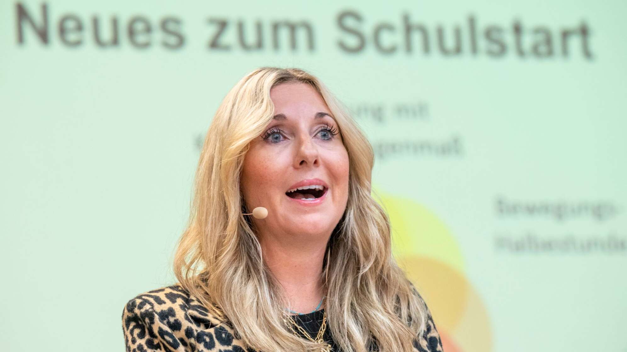 Schulstart mit Kultusministerin Stolz