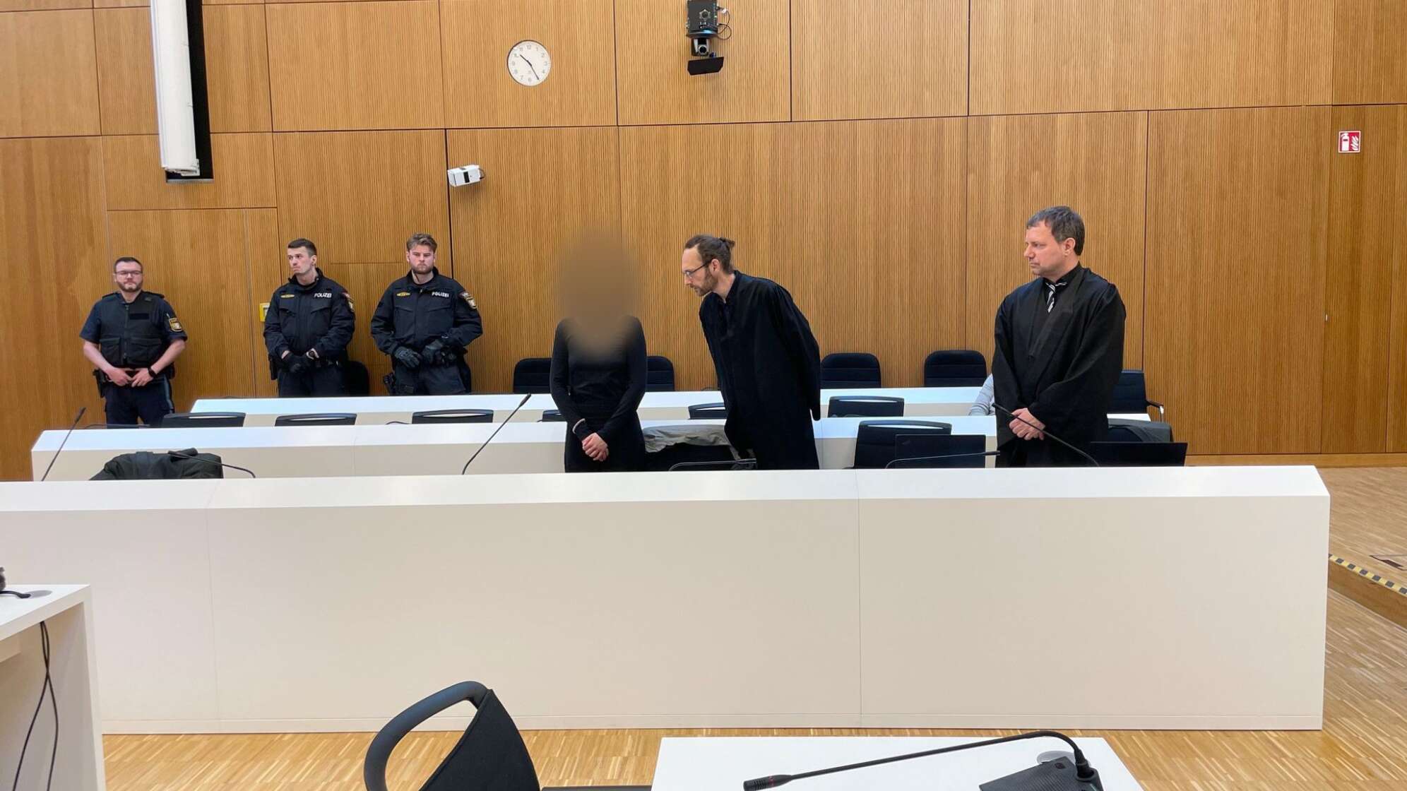 Prozessauftakt gegen Linksextremistin
