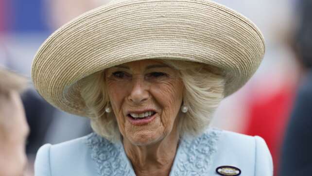 Kranke Königin Camilla bleibt royaler Trauerfeier fern