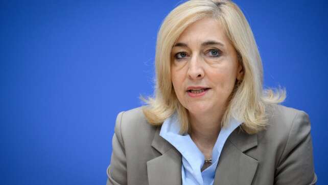 Ministerin Warken: Arzneiversorgung im Herbst gewährleistet