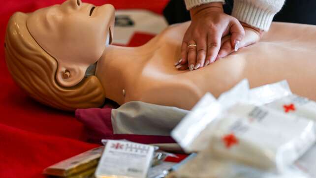 Reanimation: Ersthelfer könnten 10.000 Leben im Jahr retten