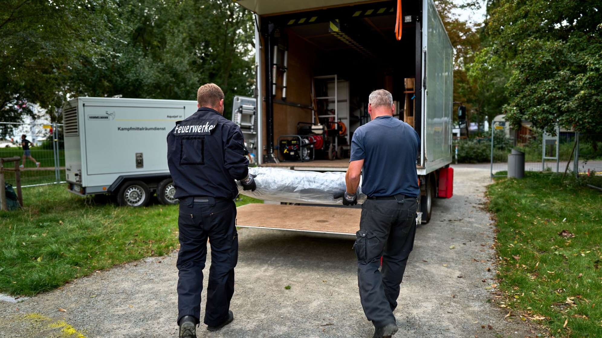 Weltkriegsbombe in der Spree in Berlin-Mitte gefunden