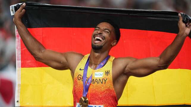Neugebauer kürt sich zum Weltmeister - Staffel feiert Bronze