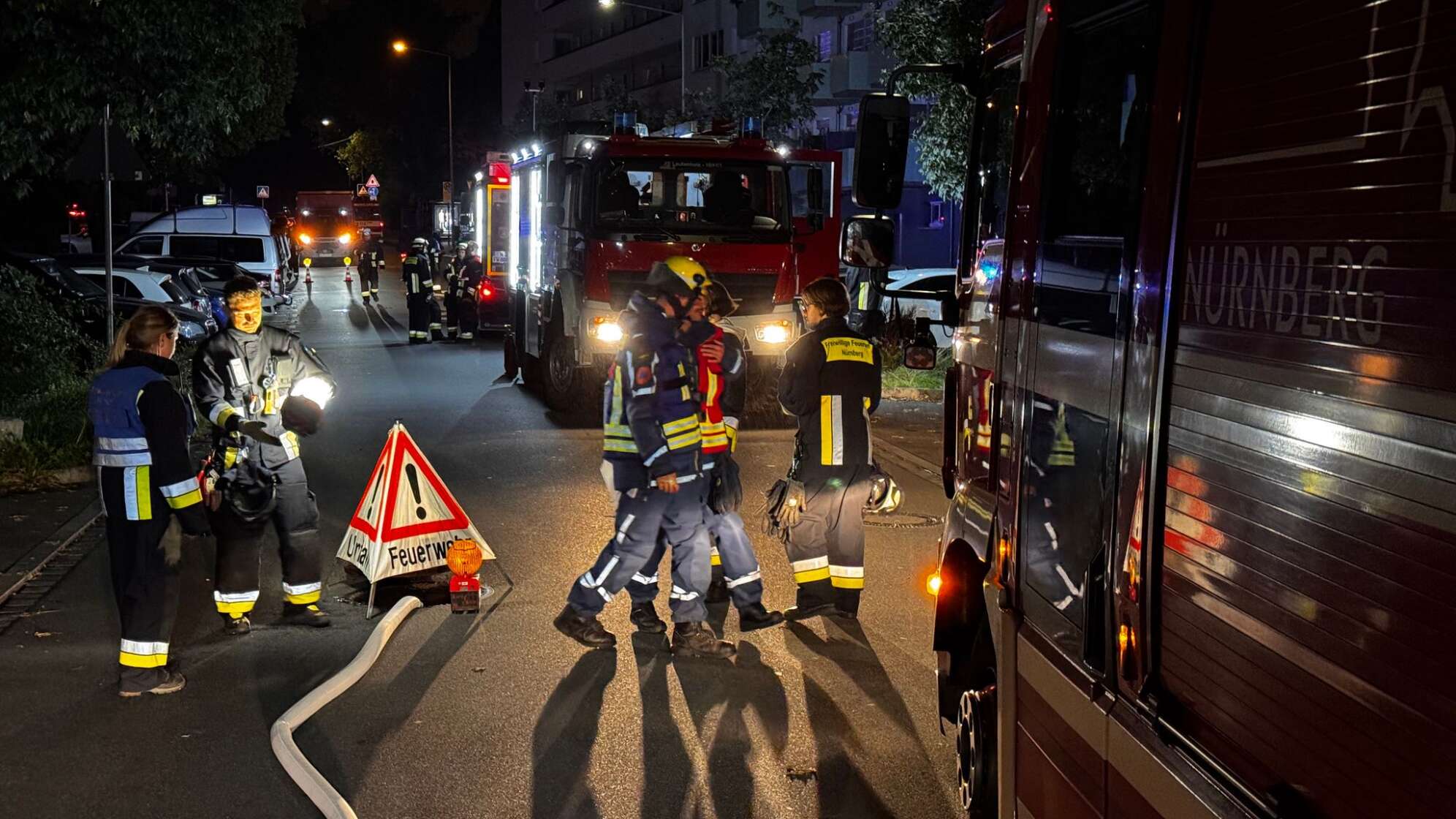 Wasser aus Rückhaltebecken läuft in Tiefgarage in Nürnberg