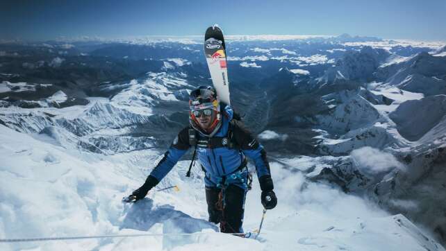 Ohne Sauerstoff und Seile – Skiabfahrt vom Everest gemeldet