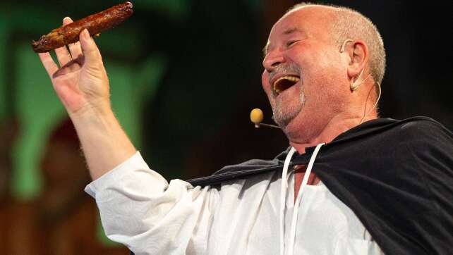 Thüringen gewinnt im Bratwurst-Boxkampf gegen Franken