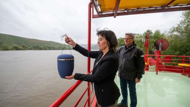 Bald gibt es erste Flussbestattungen in Deutschland