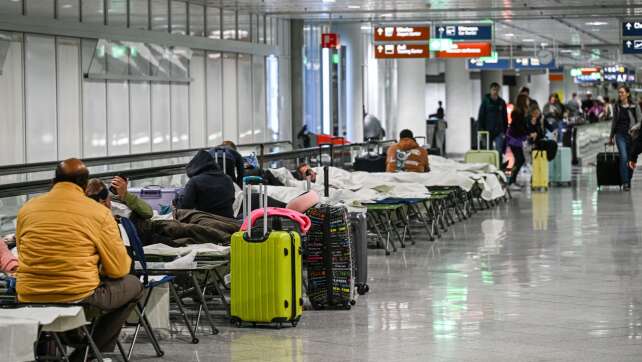 Flugausfälle wegen Drohnensichtungen am Flughafen München
