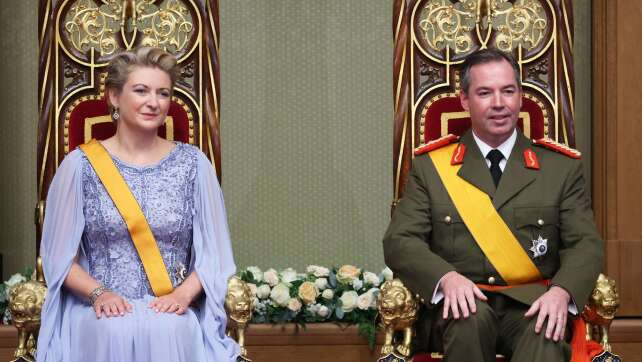 Großherzog Guillaume von Luxemburg als Staatschef vereidigt