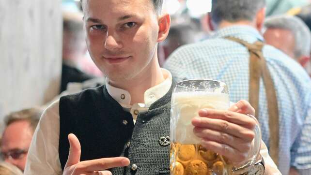 Hamburger Sänger entdeckt die Wiesn: «Bier deutlich besser»
