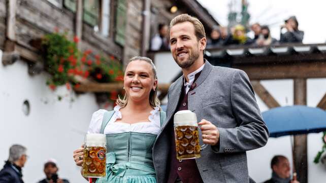 Prosit auf Perfektion: Rekord-Bayern in bester Wiesn-Laune
