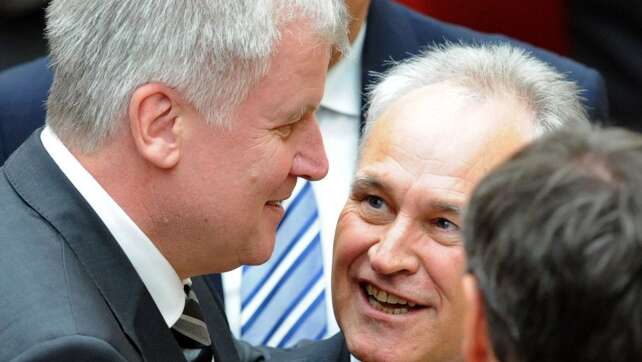 Seehofer und Huber kritisieren «grüne Brandmauer»