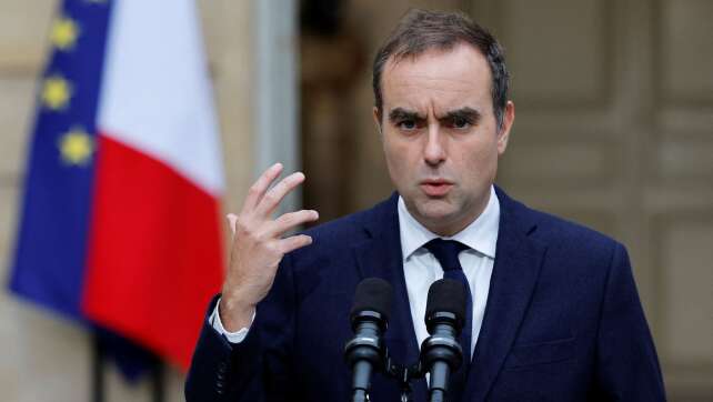 Frankreichs Premier sieht Lösung der Krise ohne Neuwahlen
