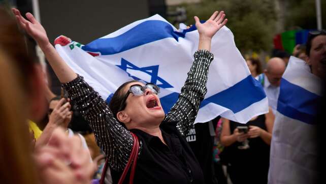 Israels Regierung stimmt Gaza-Abkommen mit Hamas zu
