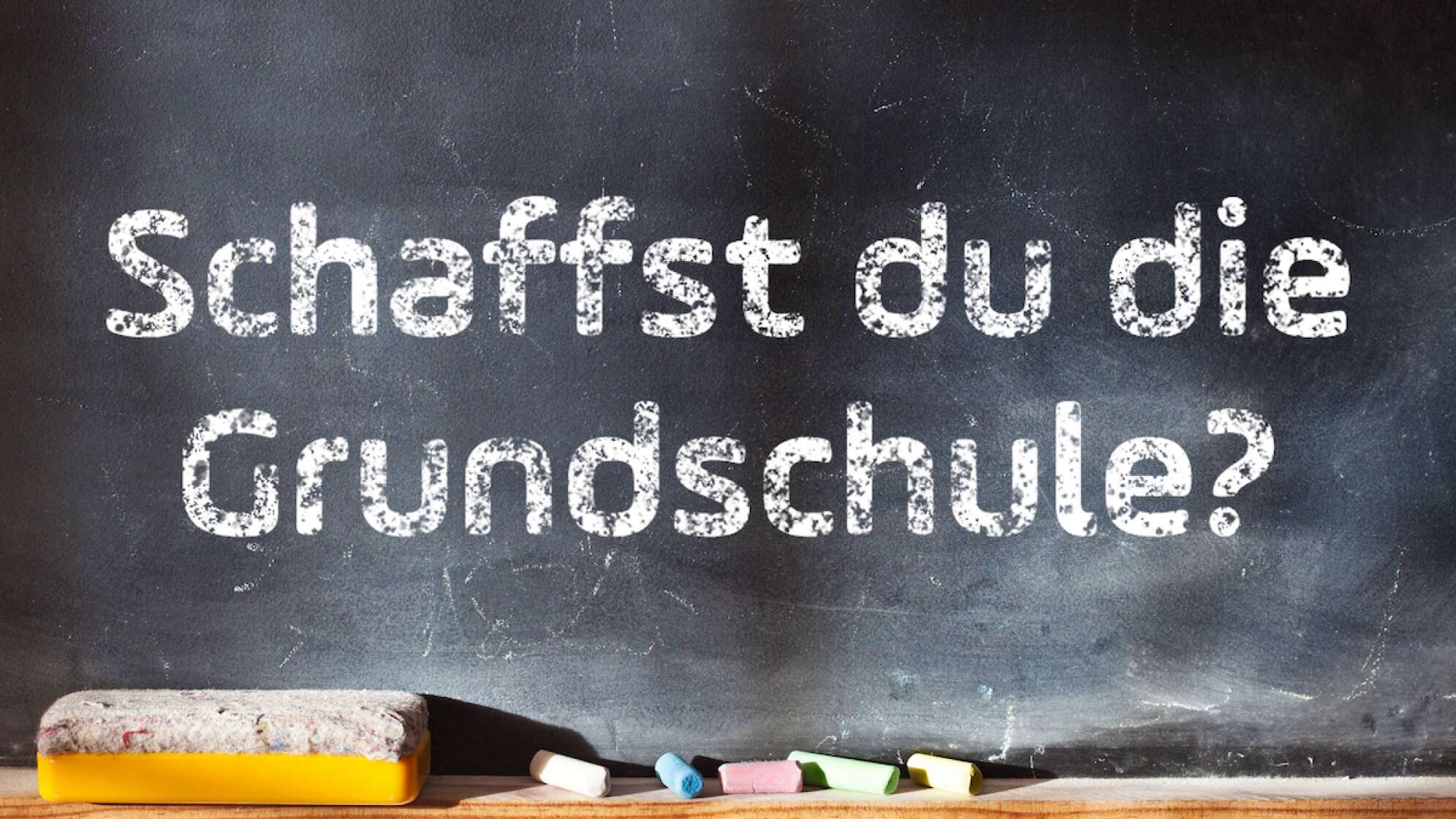 Tafel Grundschule mit Kreide