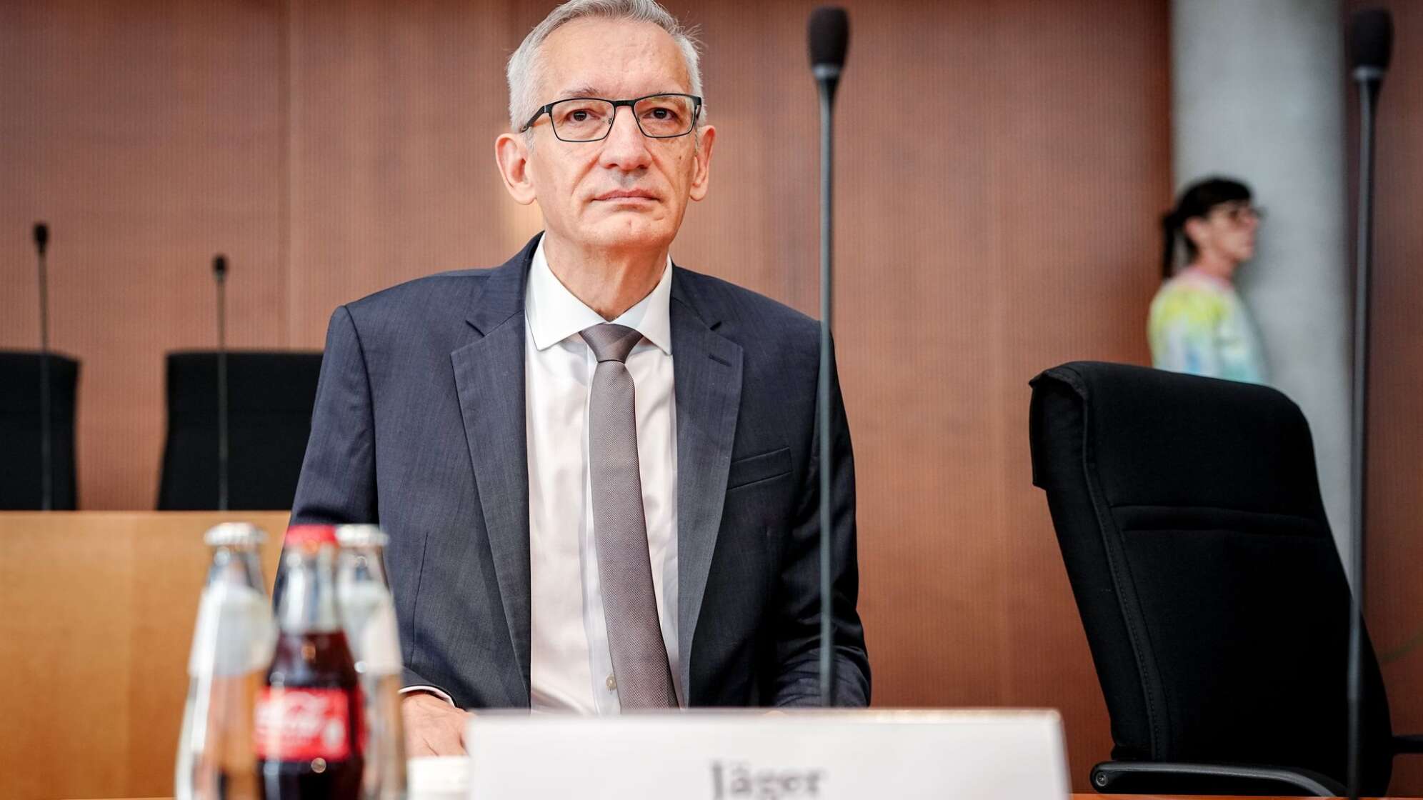 Öffentliche Anhörung der Präsidenten der Nachrichtendienste