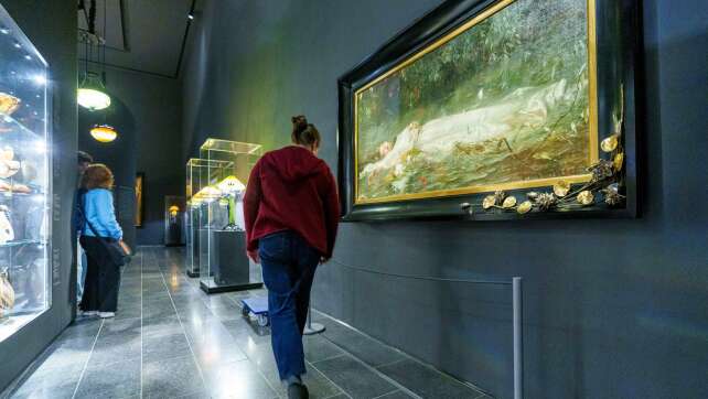 Ophelia-Gemälde in Wiesbaden begeistert Swifties