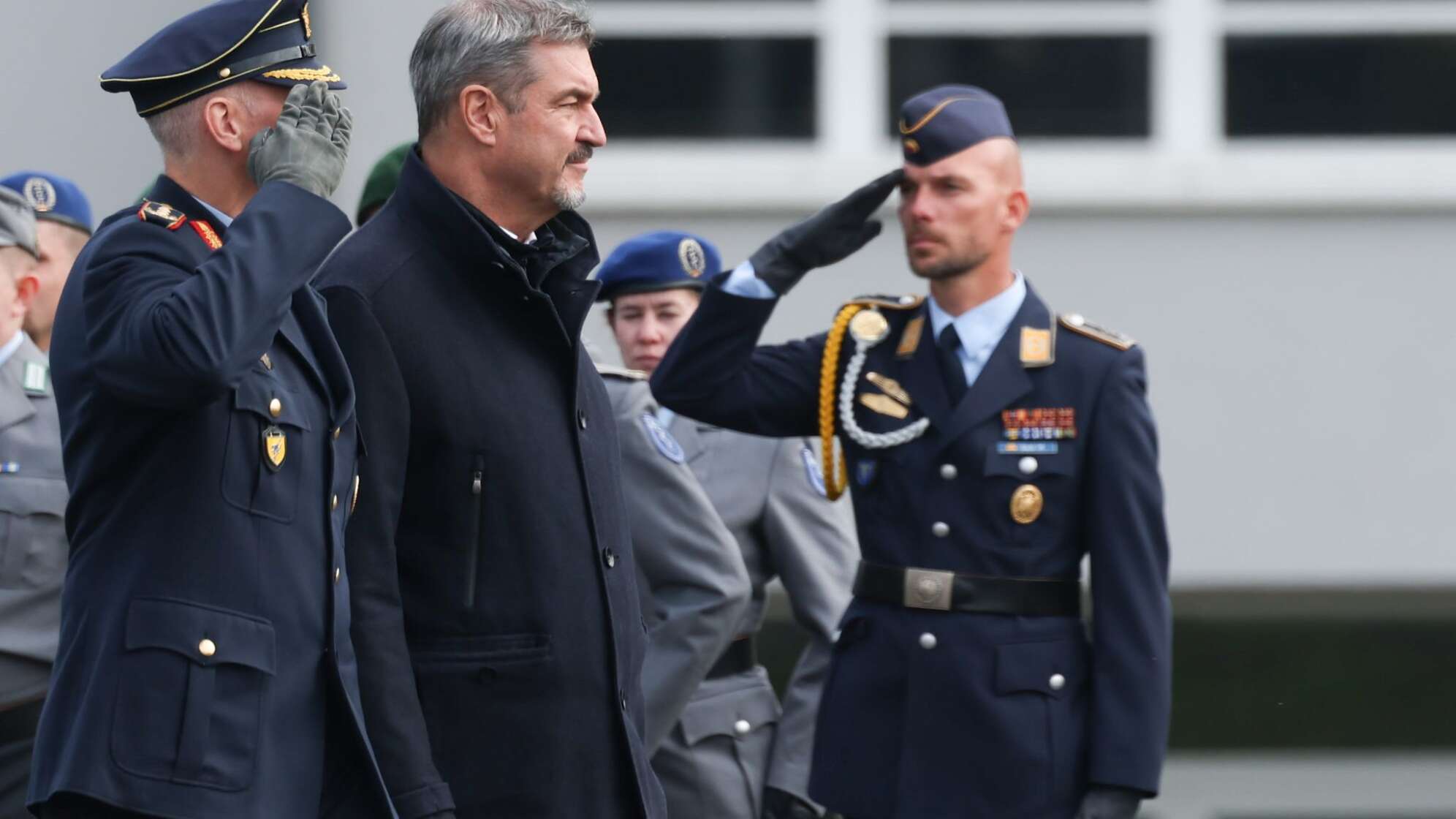 Indienststellungsappell der Offiziersschule der Luftwaffe