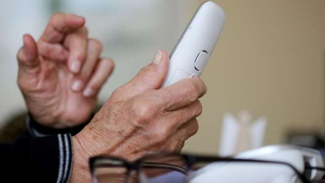 Seniorin verliert mehr als 100.000 Euro an Telefonbetrüger