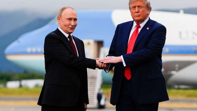 Medien: Putin verlangte in Trump-Anruf Kontrolle über Donezk