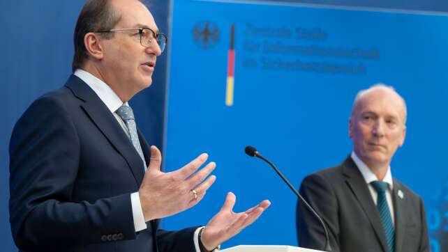 Dobrindt: Verhandlungen mit Taliban kurz vor Abschluss