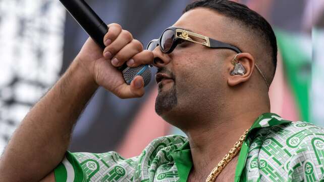 Rapper SSIO vor Grönemeyer