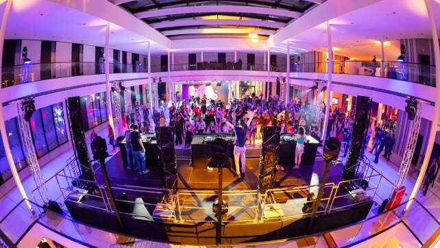 Silent Party: Landtag wird für sechs Stunden zum Club