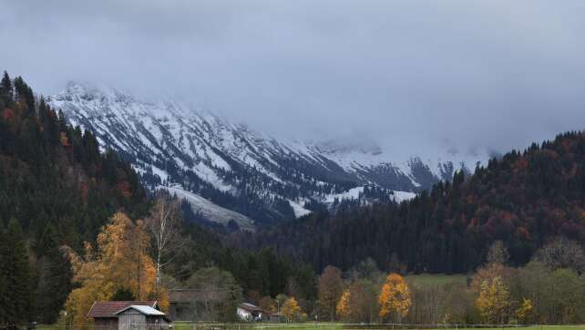 Schnee, Sturm, Sonne: Bayern erlebt wechselhaftes Wetter