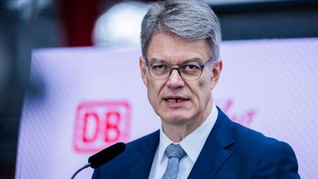 D-Ticket: Schnieder erwartet mehr Kunden trotz höherem Preis