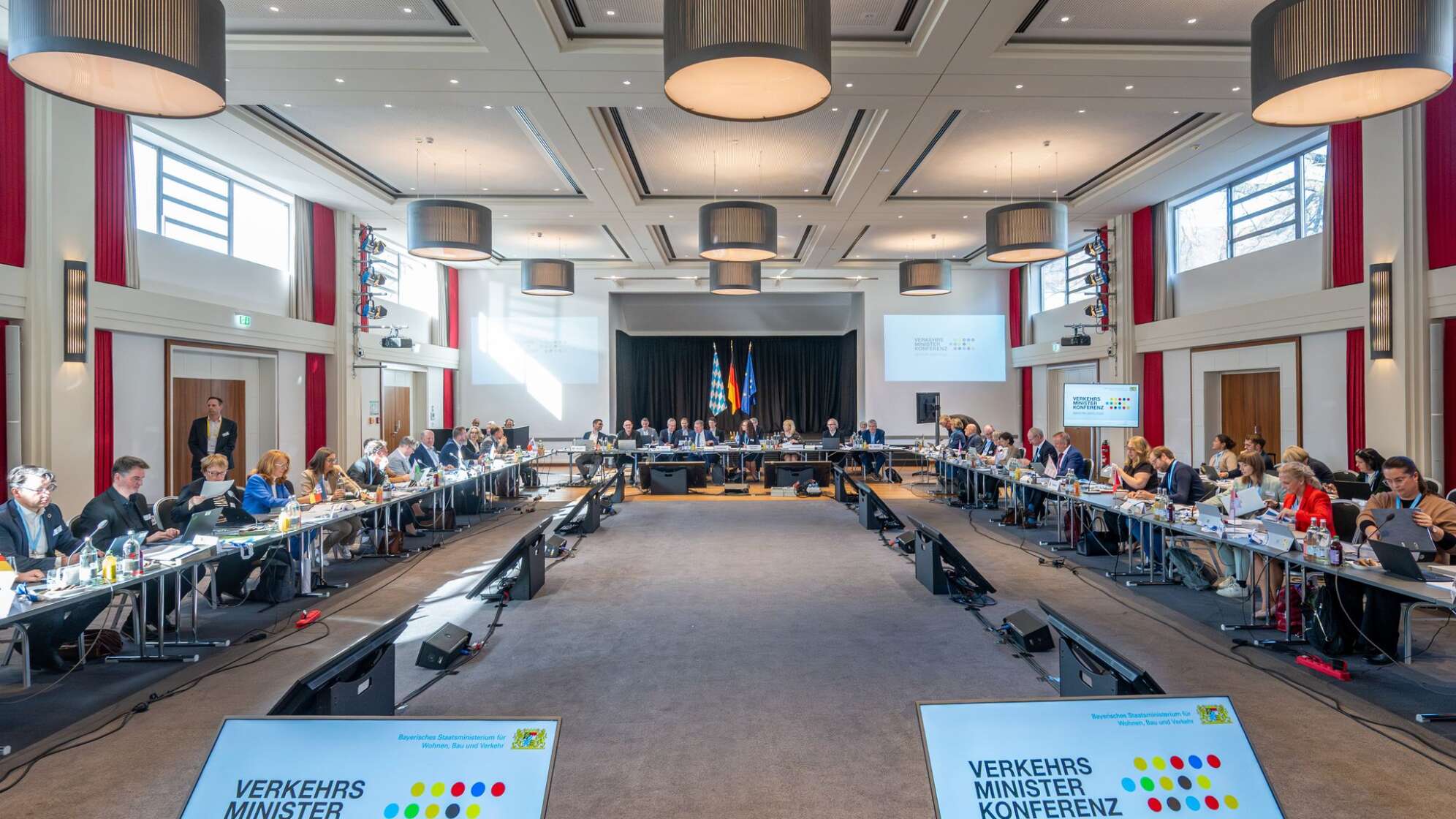 Auftakt der Verkehrsministerkonferenz von Bund und Ländern