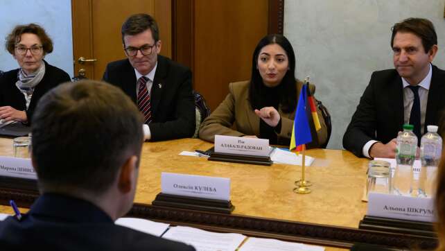 Entwicklungsministerin wirbt um Investitionen in die Ukraine