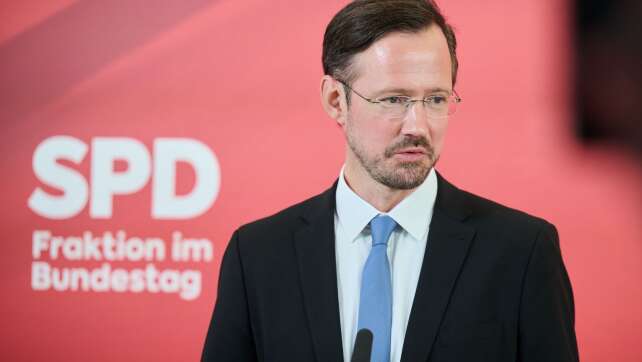 Arbeitgeber gegen geplante Mütterrente – SPD bekräftigt Kurs