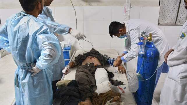 Zahl der Toten bei Erdbeben in Afghanistan steigt