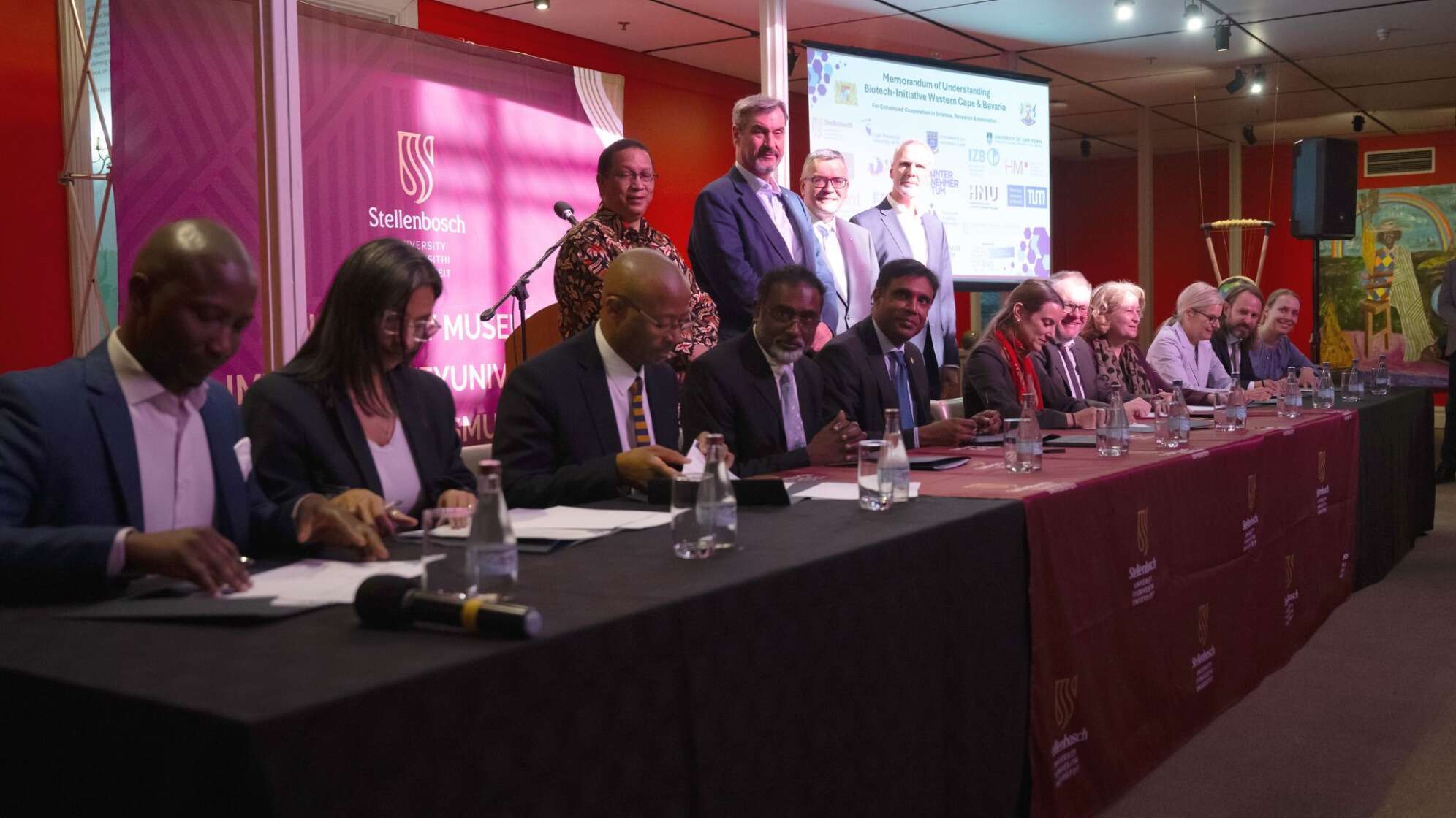 Bayerns Ministerpräsident Söder in Südafrika