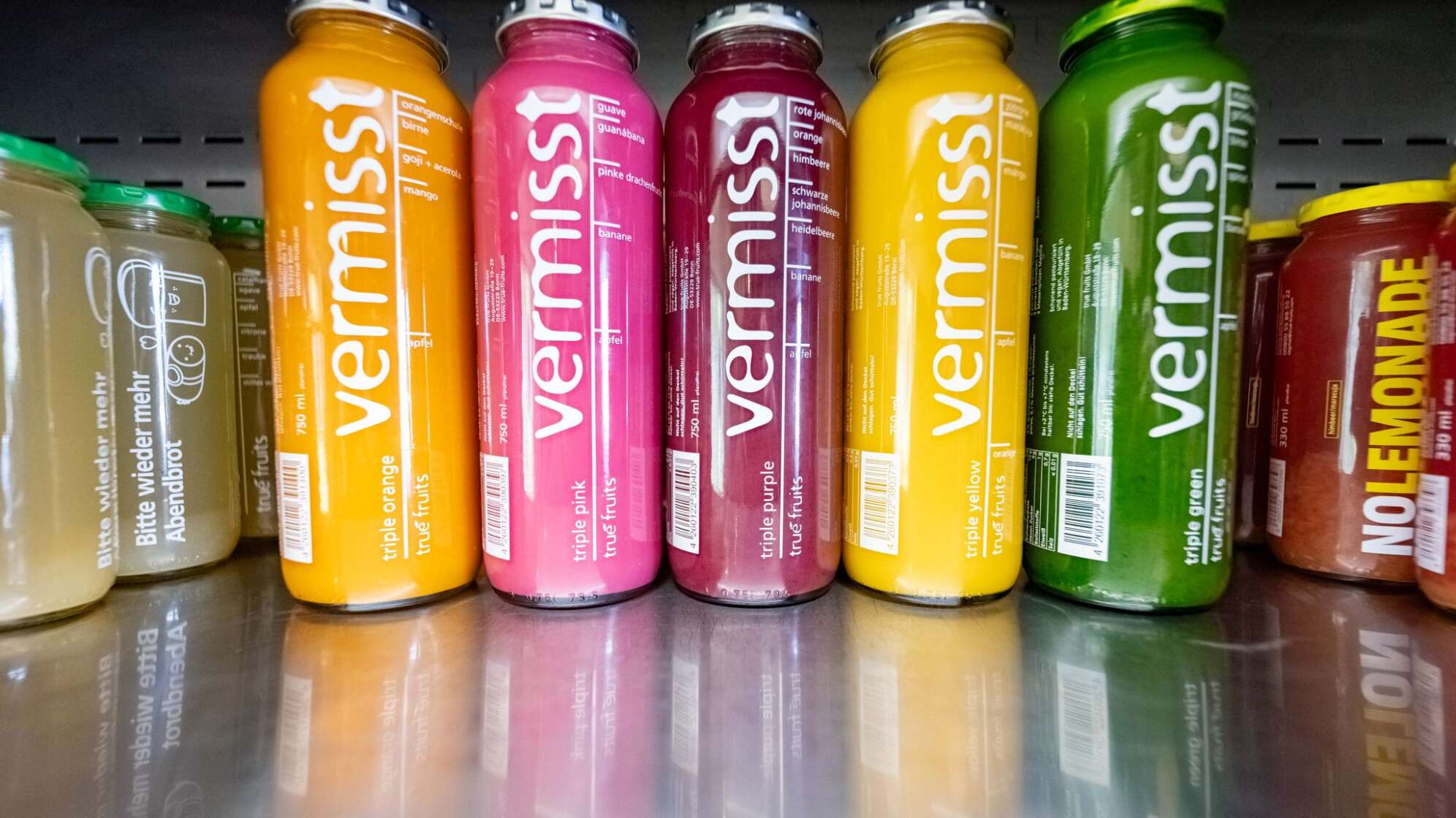 Vermisstensuche auf Smoothie-Flaschen