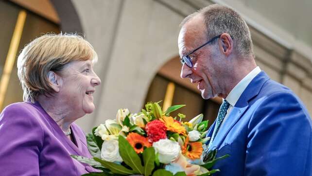 Merkel will Merz «handschriftlich» zum 70. gratulieren