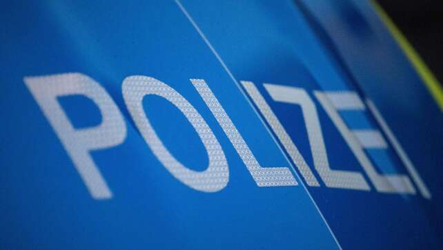 Polizei nimmt Schleuser fest - Razzien in fünf Bundesländern